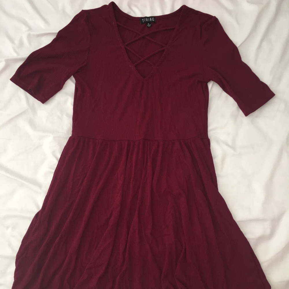 lace up burgundy dress